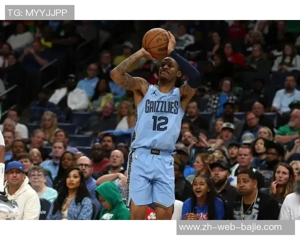 爱德华兹末节发力拿下7分全场24投仅中7三分球表现不佳