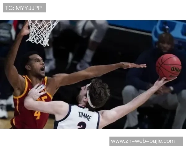 莫布里半场表现亮眼6中5砍下11分7篮板3助攻1抢断2盖帽正负值高达13 莫布里半场表现亮眼6中5砍下11分7篮板3助攻1抢断2盖帽正负值高达13